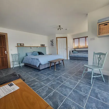 The Boat House Waterside