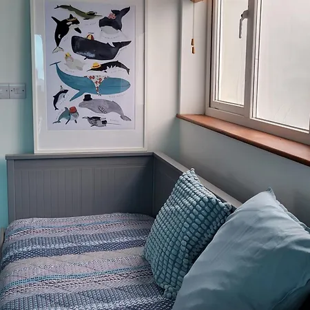 Holiday home The Boat House Waterside