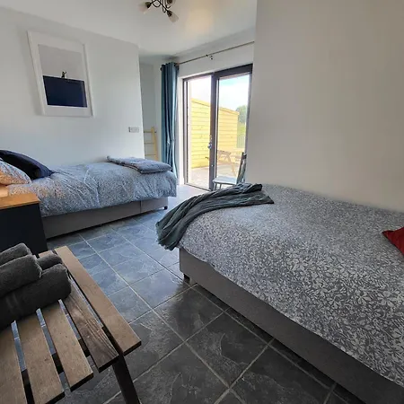 The Boat House Waterside Holiday home